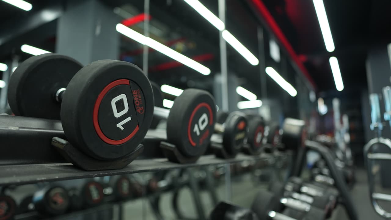 One Fitness gym floor